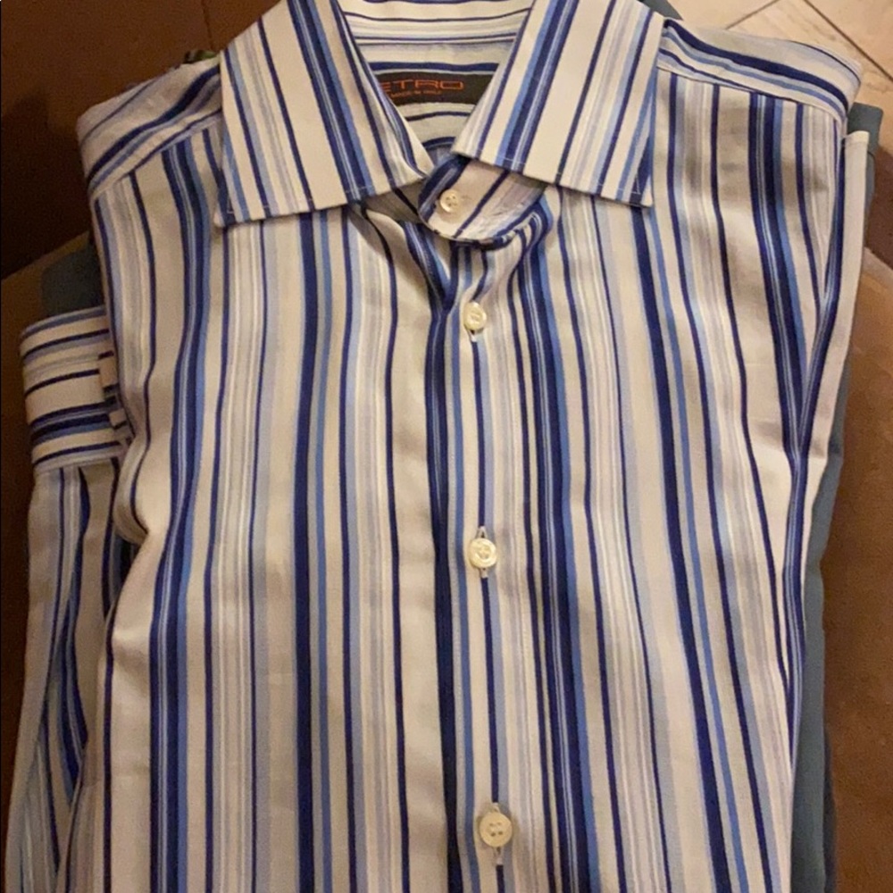 Etro size 42 men’s shirt.Like new.White and blue.